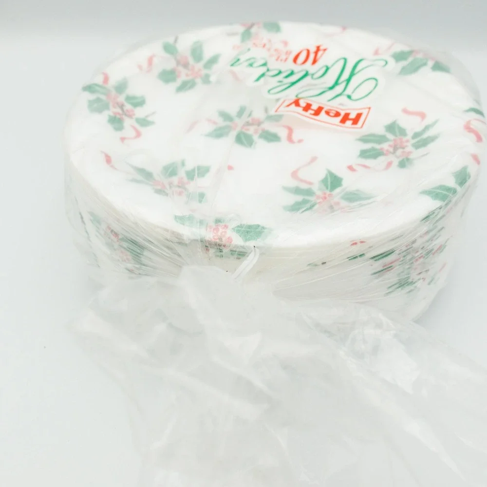Vintage Christmas Plates Styrofoam Hefty Holiday Holly Berries 40 Foam 2001